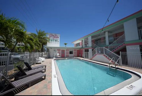 345 Hamden Dr, Clearwater Beach, FL, 33767-2450 | Card Image