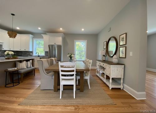 48 W Main St, Pawling, NY, 12564-1316 | Card Image