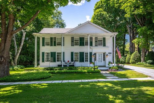 3357 Main St, Manchester, VT, 05254-4131 | Card Image