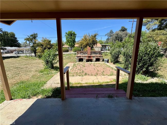 Covered Patio | Image 16