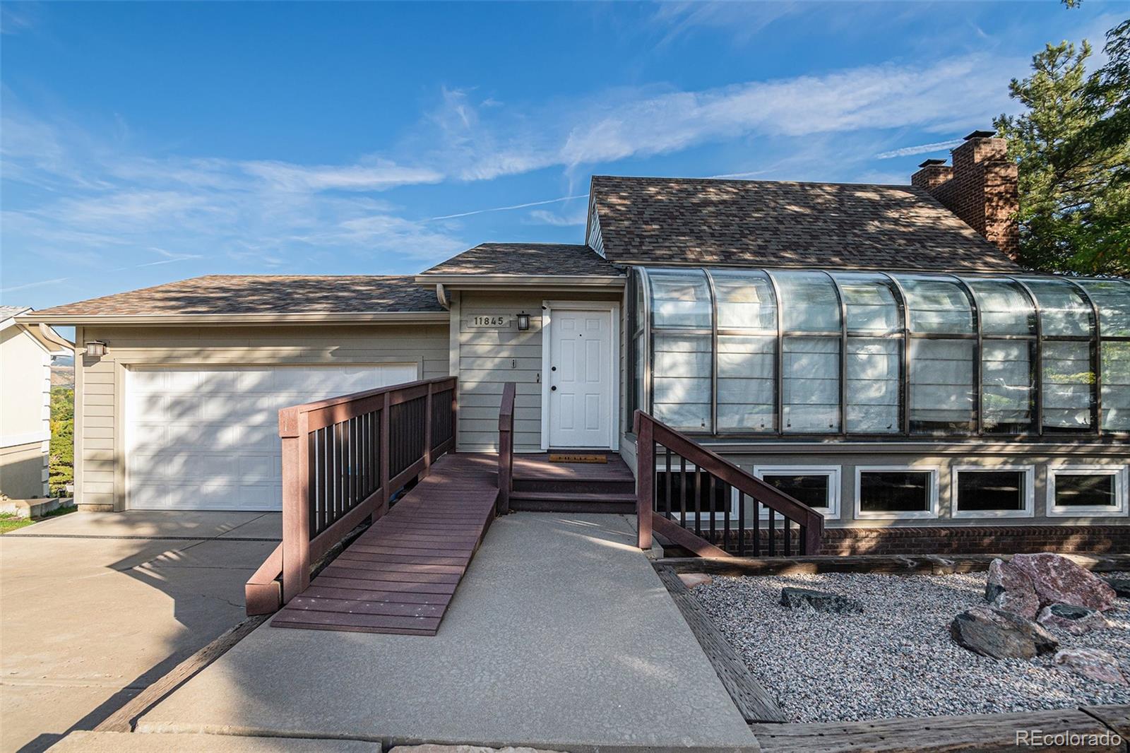 17th Ave, Lakewood, CO 80215