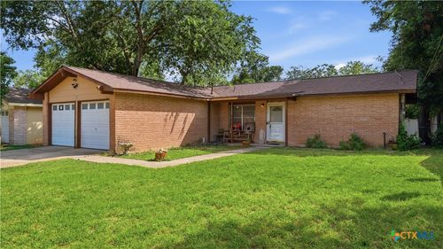 629 Creek Dr, New Braunfels, TX, 78130-6105 | Card Image