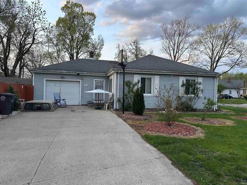 1925 Niagara Dr, Fort Wayne, IN, 46805-5322 | Card Image