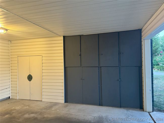 Garage | Image 4
