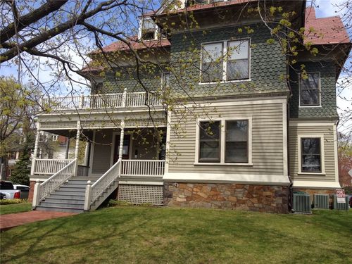 264 Bowen St, Providence, RI, 02906-2253 | Card Image