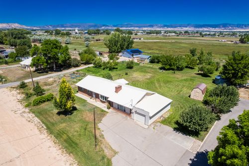 1879 E 2500 S, Naples, UT, 84078-9120 | Card Image