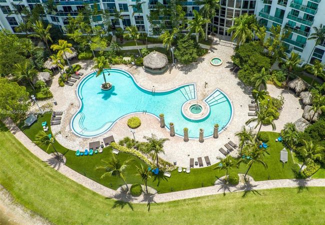 APT-1603N - 2641 N Flamingo Rd, Condo with 2 bedrooms, 2 bathrooms and null parking in Sunrise FL | Image 21