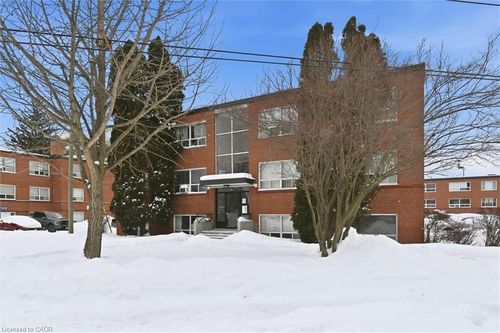 101-37 Mericourt Rd, Hamilton, ON, L8S2N5 | Card Image