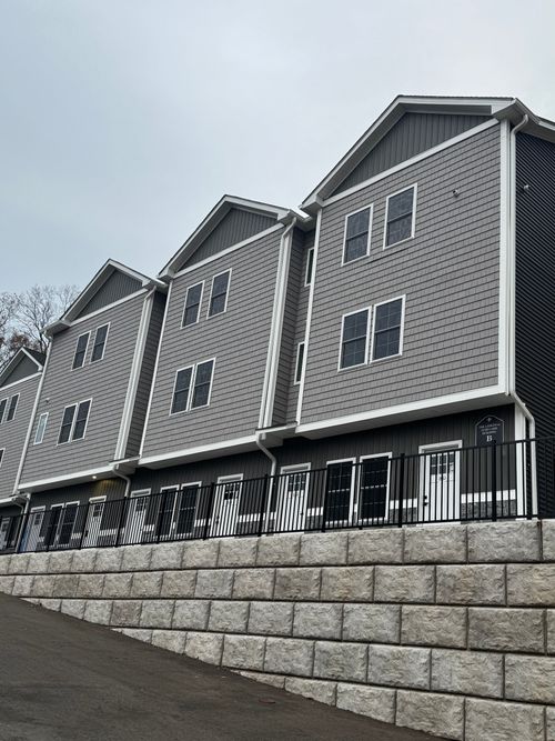 unit-b6-243 Echo Lake Rd, Watertown, CT, 06795-2693 | Card Image