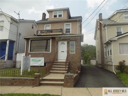 645 Saint George Ave, Roselle, NJ, 07203-2633 | Card Image