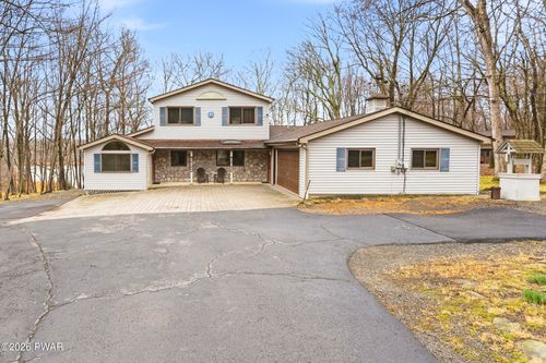 142 Northwynd Dr, Milford, PA, 18337-5057 | Card Image