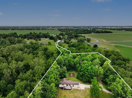 18400 County Road 42, Goshen, IN, 46526-8574 | Card Image