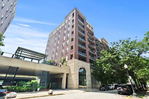 unit-514-833 W 15th Pl, Chicago, IL, 60608-1844 | Card Image