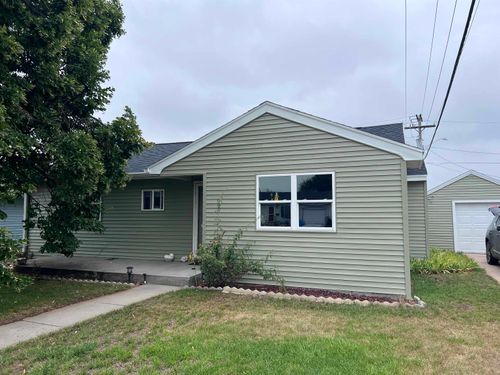 1410 Avenue D, Cozad, NE, 69130-1535 | Card Image