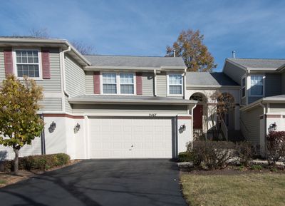 2467 Madiera Lane, Townhouse with 3 bedrooms, 2 bathrooms and 2 parking in Buffalo Grove IL | Image 3