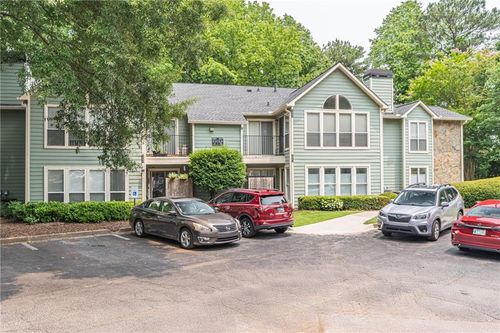 3007 Canyon Point Cir, Roswell, GA, 30076-3381 | Card Image