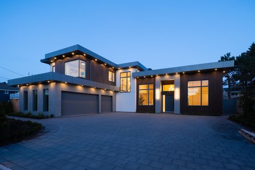 8060 Minler Rd, Richmond, BC, V7C3T7 | Card Image