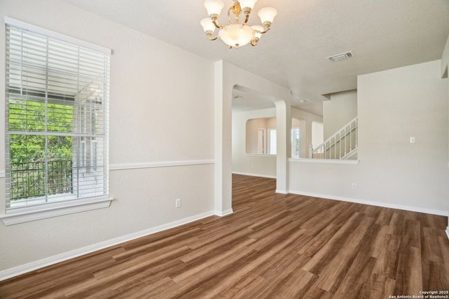 530 Mesa Loop, House other with 5 bedrooms, 3 bathrooms and null parking in San Antonio TX | Image 15
