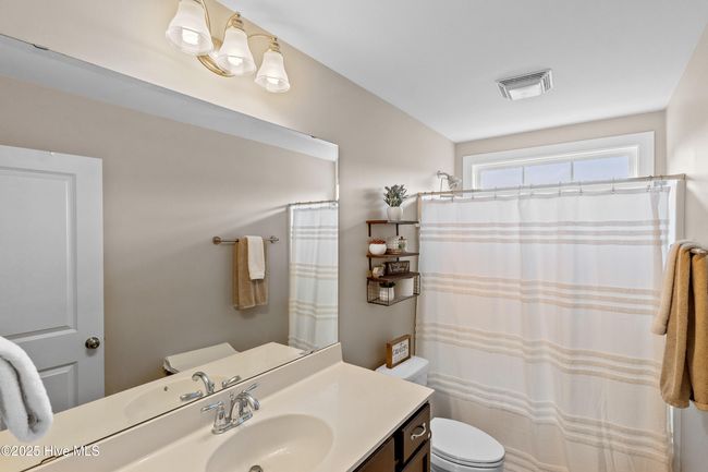 433 Landsdowne Cir, House other with 4 bedrooms, 3 bathrooms and 2 parking in Hampstead NC | Image 27
