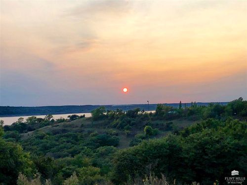 0000 Lookout Drive, Manhattan, KS, 66502 | Card Image