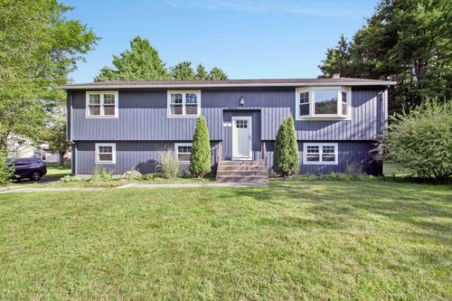 28 Michael Rd, Simsbury, CT, 06070-1923 | Card Image
