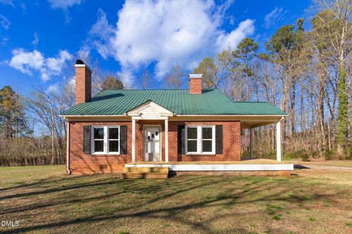 2200 W 3rd Street, Siler City, NC, 27344 | Card Image
