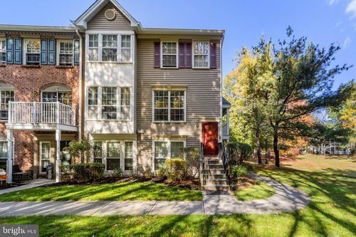 54 Versailles Ct, HAMILTON, NJ, 08619-4642 | Card Image