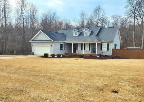 828 Bishop Ave, Greer, SC, 29651-5627 | Card Image