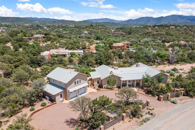 1015 Mansion Ridge Rd, House other with 2 bedrooms, 3 bathrooms and 6 parking in Santa Fe NM | Image 63