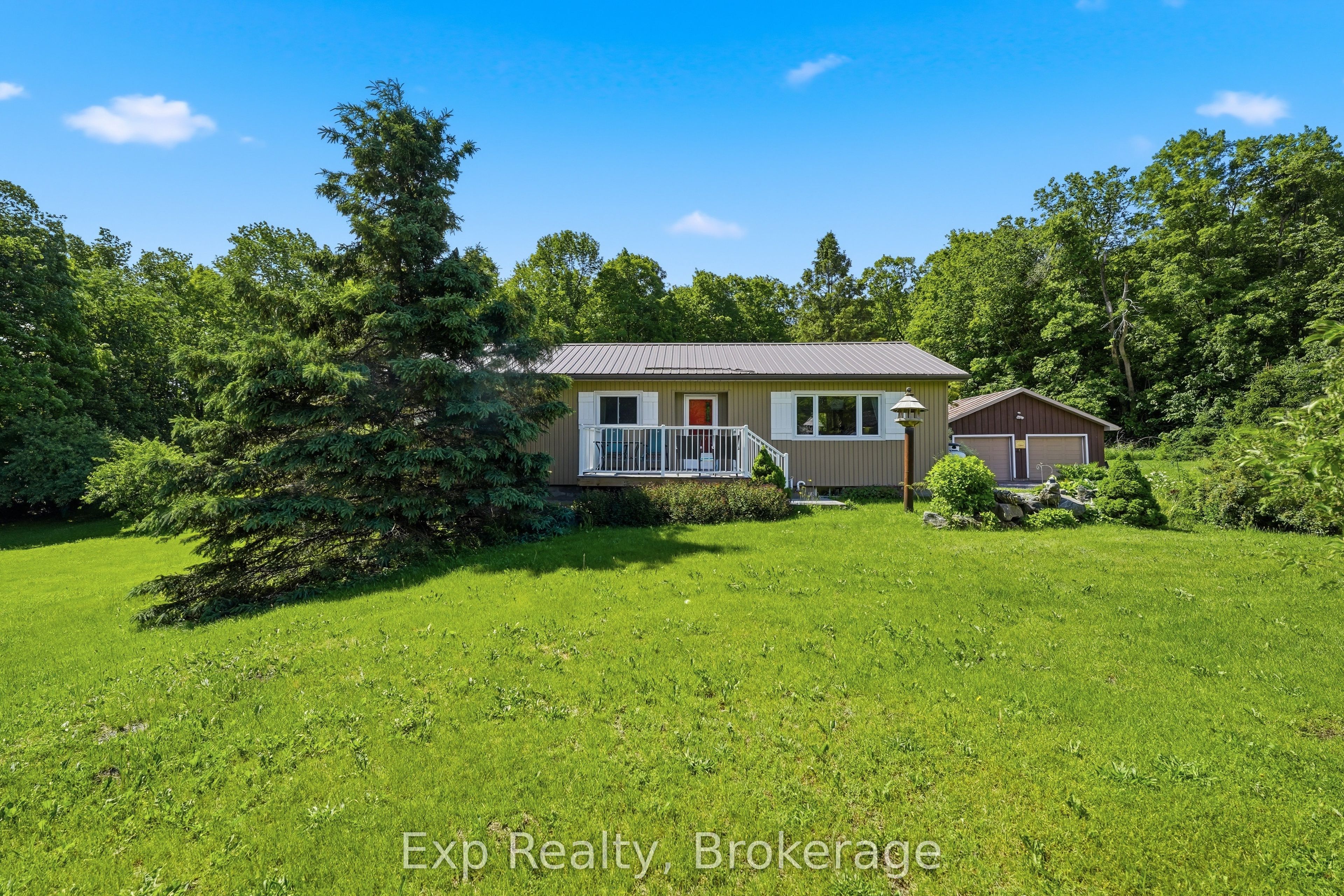 Residential in Marmora and Lake 4