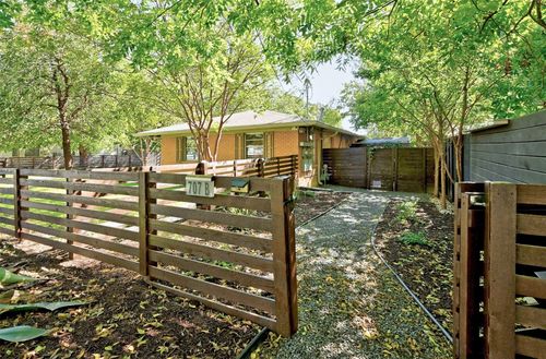 b-707 Josephine St, Austin, TX, 78704-1533 | Card Image