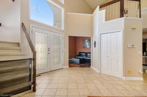 28909 Hidden Trl, Farmington Hills, MI, 48331-2902 | Card Image