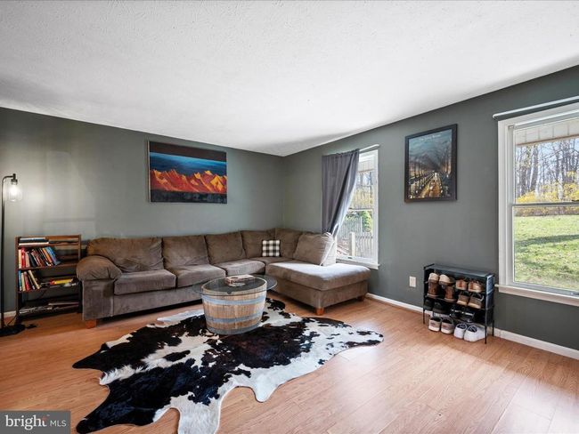 161 Apache Trl, House other with 3 bedrooms, 3 bathrooms and null parking in Chester Gap VA | Image 10