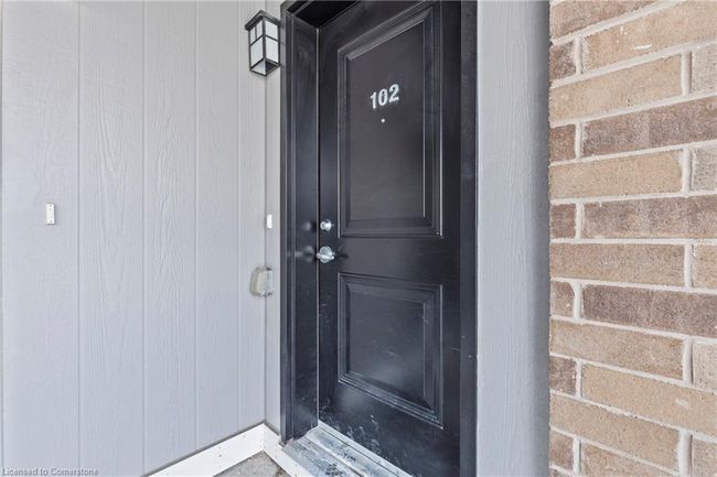 102 - 1200 Main St E, Townhouse with 2 bedrooms, 3 bathrooms and 1 parking in Milton ON | Image 8