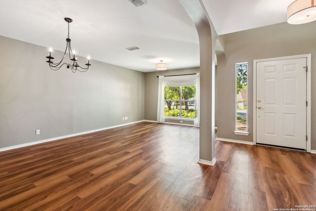 3528 Hamilton Pl, House other with 5 bedrooms, 3 bathrooms and null parking in Schertz TX | Image 4