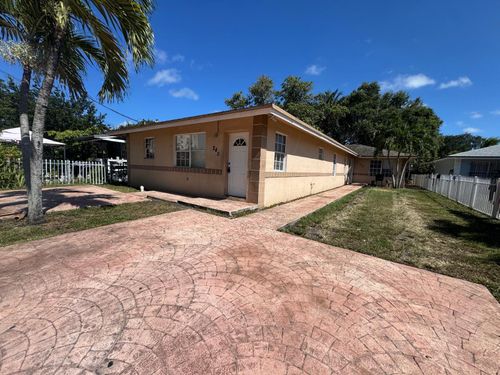 240 Nw 56th Street, Miami, FL, 33127 | Card Image