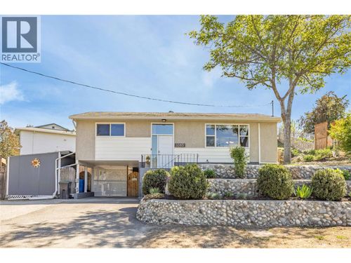 1385 Orchard Dr, Kelowna, BC, V1Y3V1 | Card Image