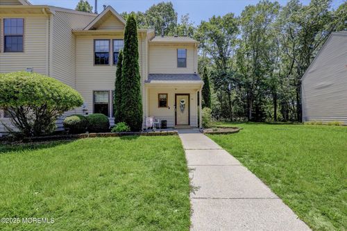 95 Azalea Cir, Jackson, NJ, 08527-2557 | Card Image
