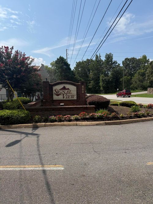 160-900 Mountain Creek Rd, Chattanooga, TN, 37405-4502 | Card Image
