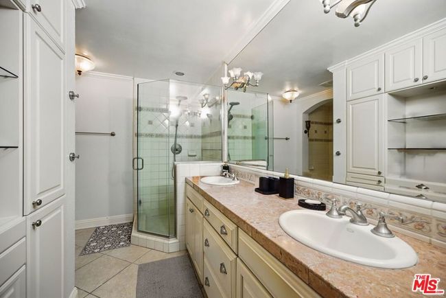 2 - 10229 Variel Ave, Condo with 3 bedrooms, 4 bathrooms and null parking in Chatsworth CA | Image 20