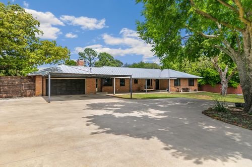 3615 Fritz Ln, Corinth, TX, 76208-5633 | Card Image