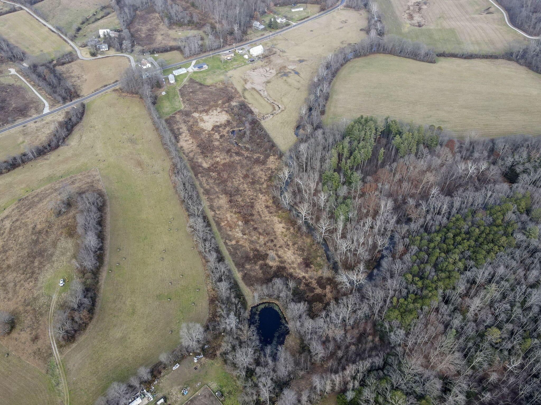 Residential in Laurelville 5