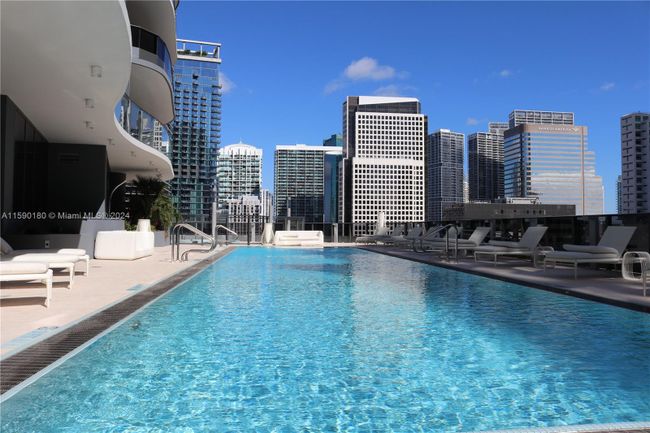 3103 - 1000 Brickell Plz, Condo with 1 bedrooms, 1 bathrooms and null parking in Miami FL | Image 51