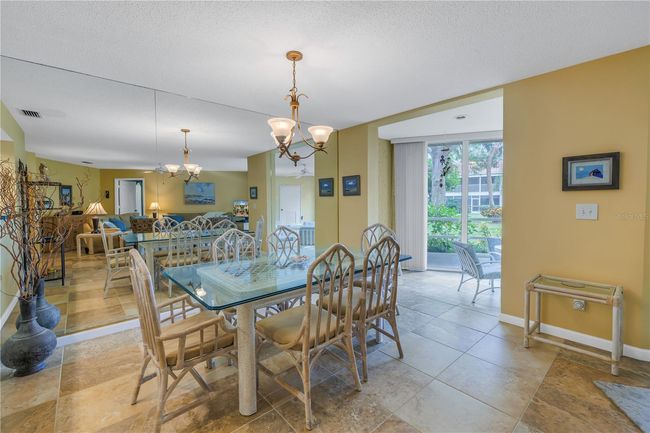 Dining area | Image 11