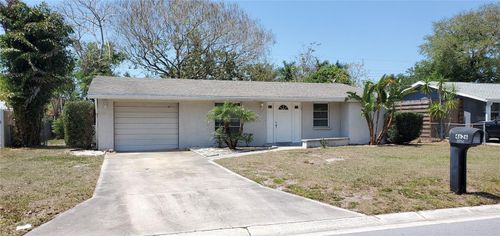 4626 Hunter Ridge Dr, SARASOTA, FL, 34233-1722 | Card Image