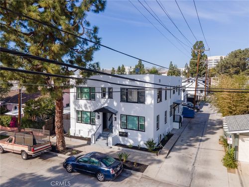 415 W Pine St, Santa Ana, CA, 92701 | Card Image