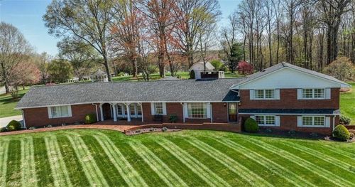 924 Pleasant Home Church Rd, Millers Creek, NC, 28651-8902 | Card Image