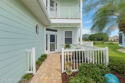 1068 Eleuthera Drive Ne, Townhouse with 3 bedrooms, 2 bathrooms and null parking in Palm Bay FL | Image 2