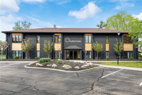 3530 Snouffer Road, Columbus, OH, 43235 | Card Image