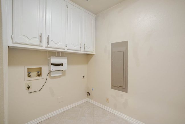 6003 Derek Trl, House other with 4 bedrooms, 4 bathrooms and null parking in Dallas TX | Image 16
